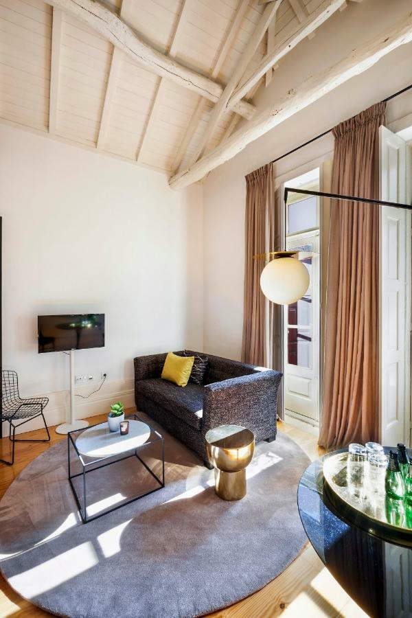The A5 Smart Luxury Apartment Porto
